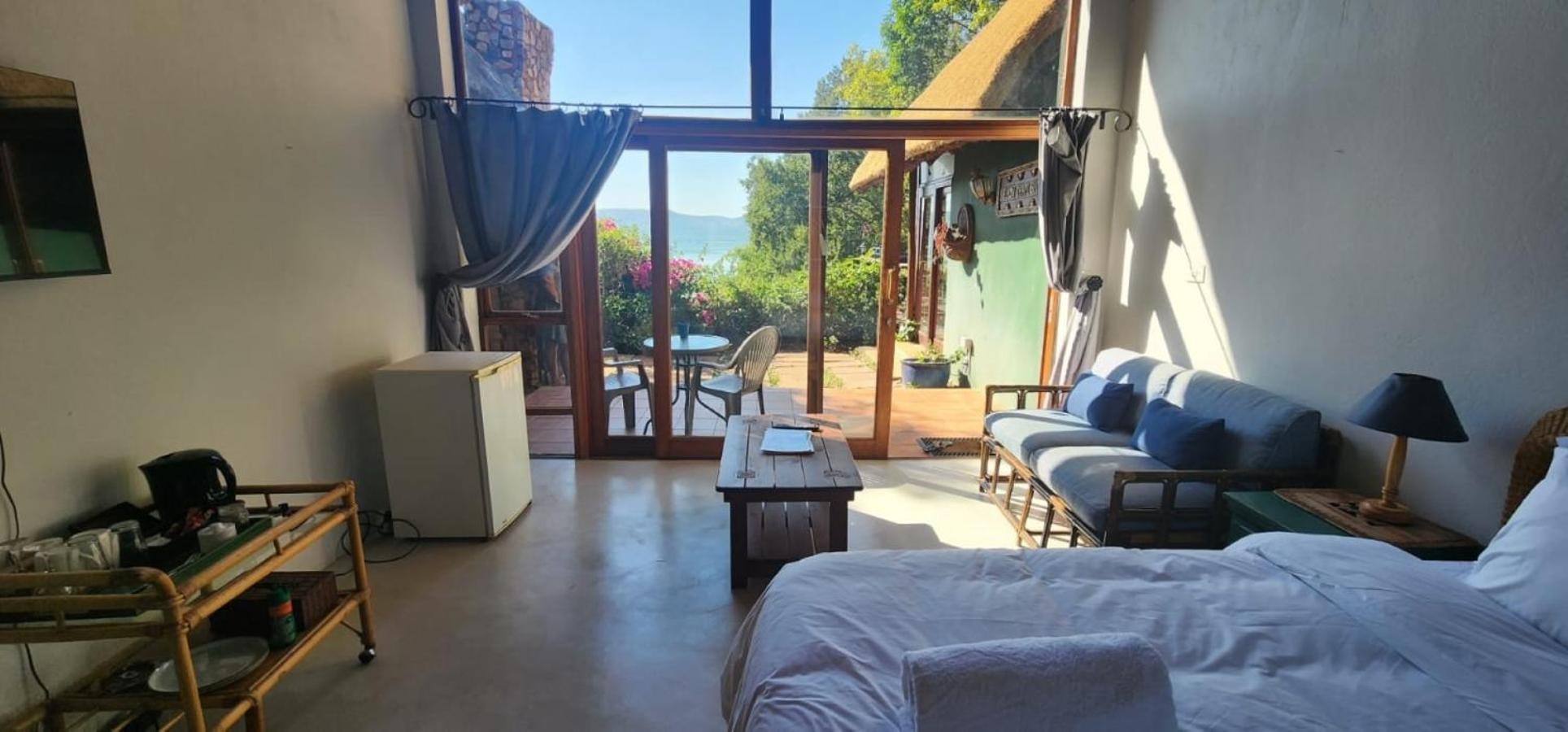 Bali At Scenic Haven Lodge In Hartbeespoort Eksteriør billede