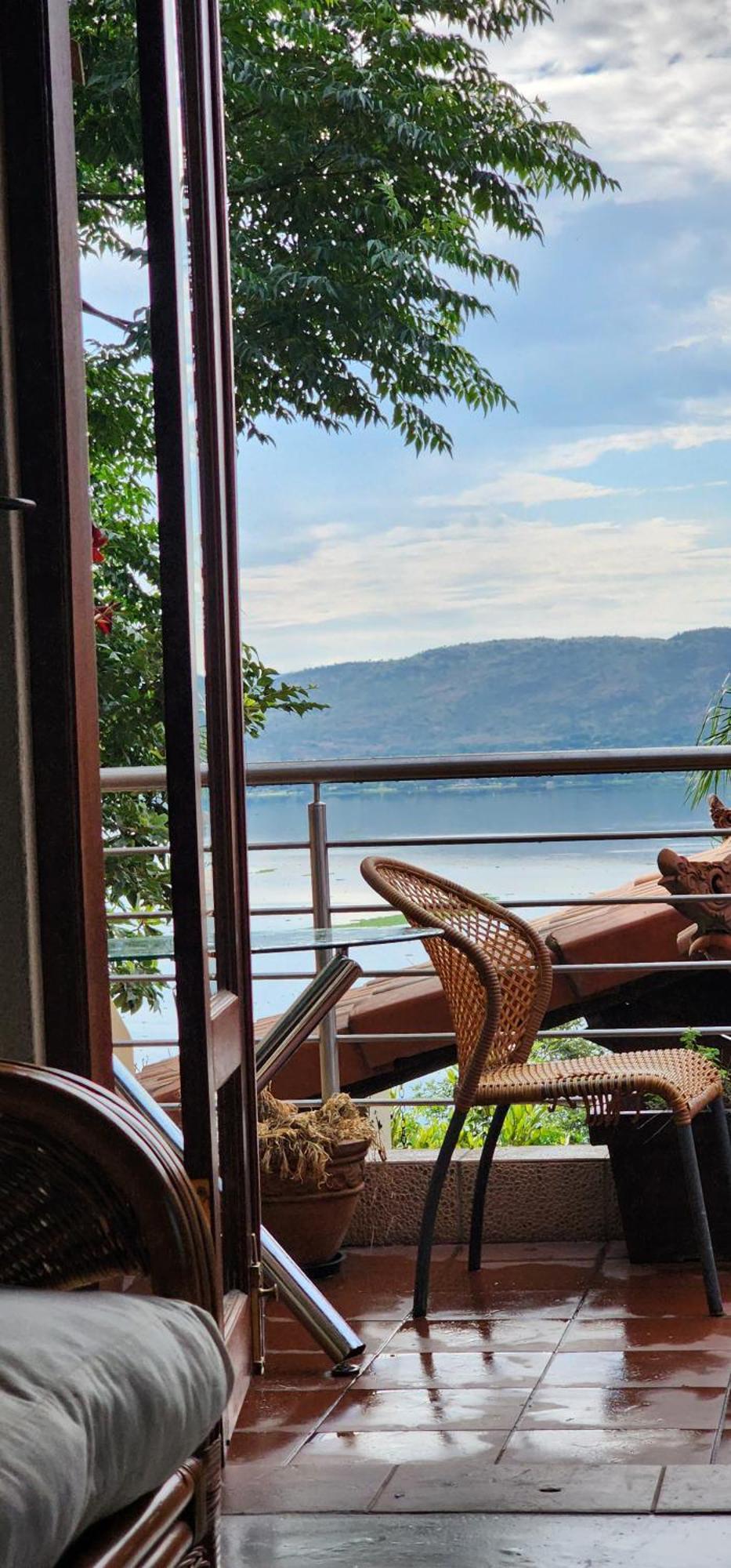 Bali At Scenic Haven Lodge In Hartbeespoort Eksteriør billede