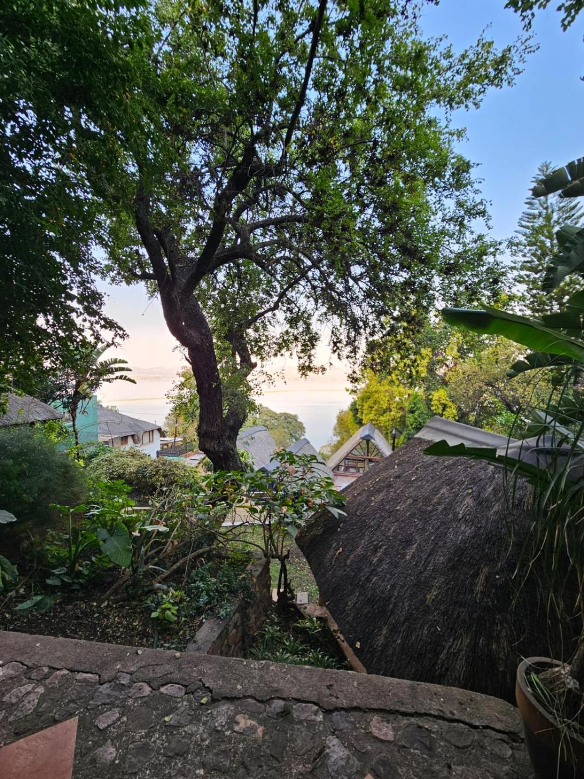 Bali At Scenic Haven Lodge In Hartbeespoort Eksteriør billede